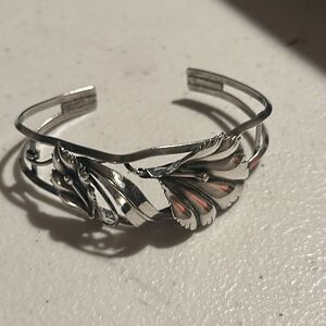 Vintage 1940’s JIP Sterling Silver floral cuff “light of silvery moon”